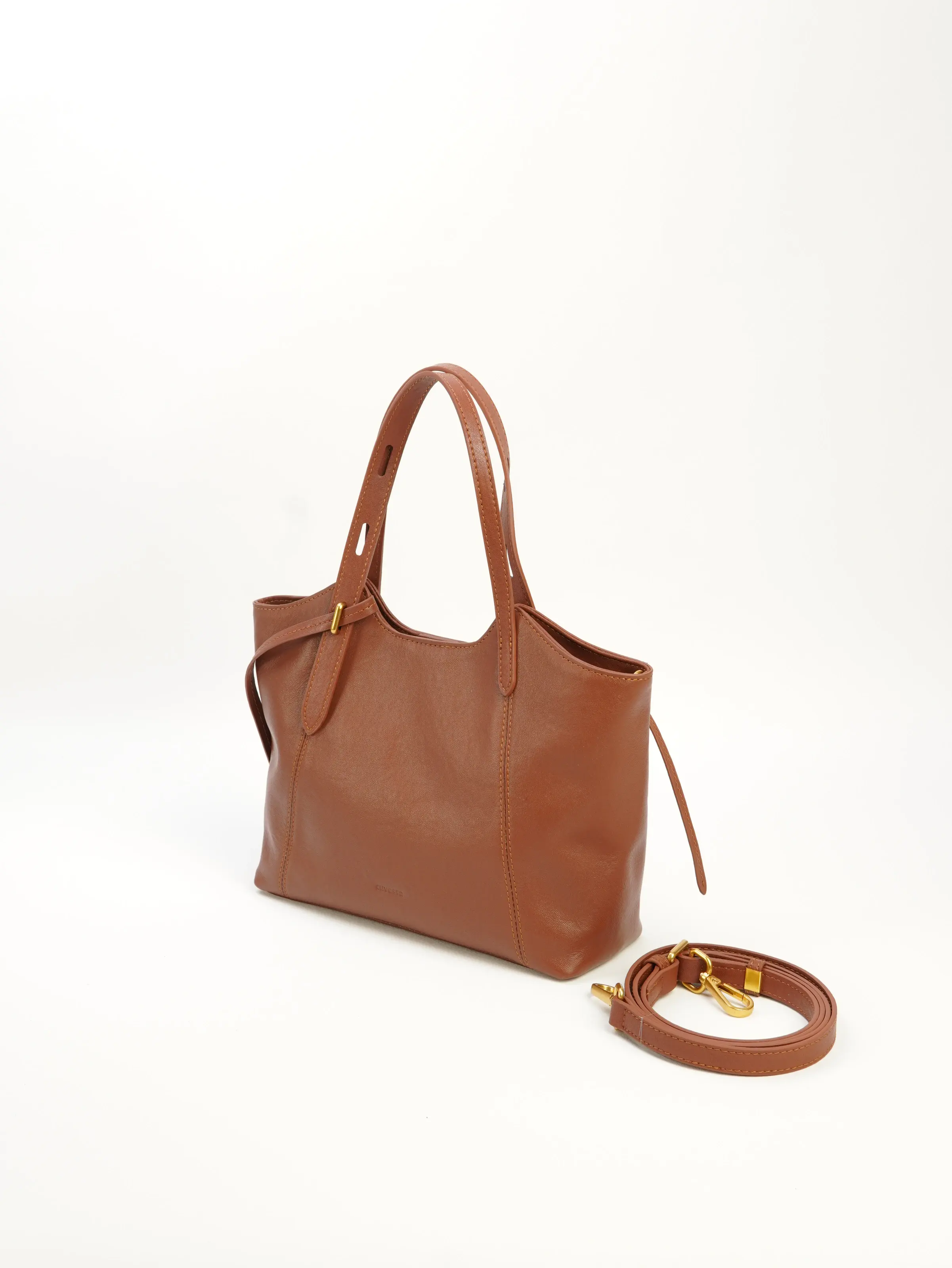 Red Bag — view 1